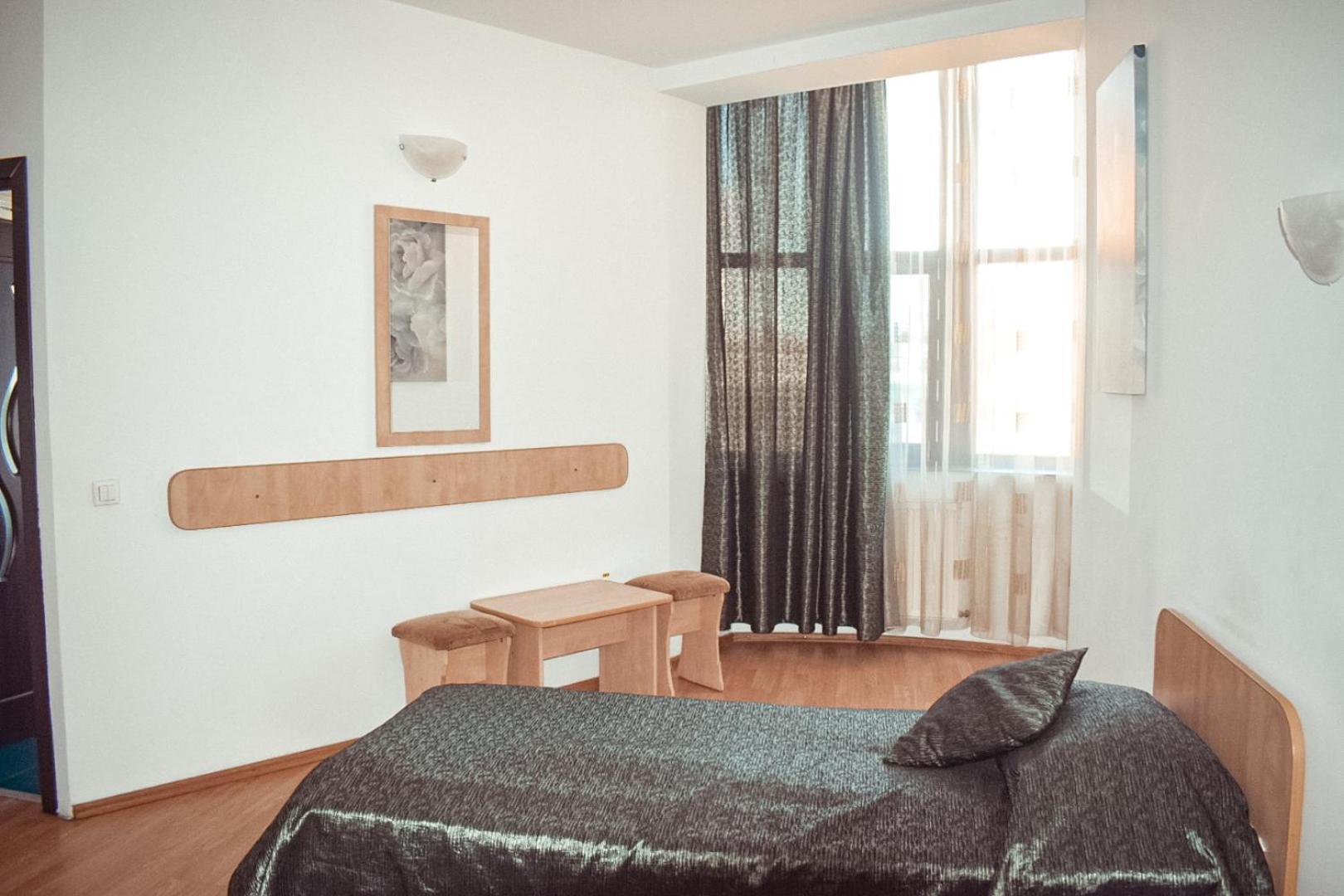 Pensiunea Belvedere Craiova Ngoại thất bức ảnh