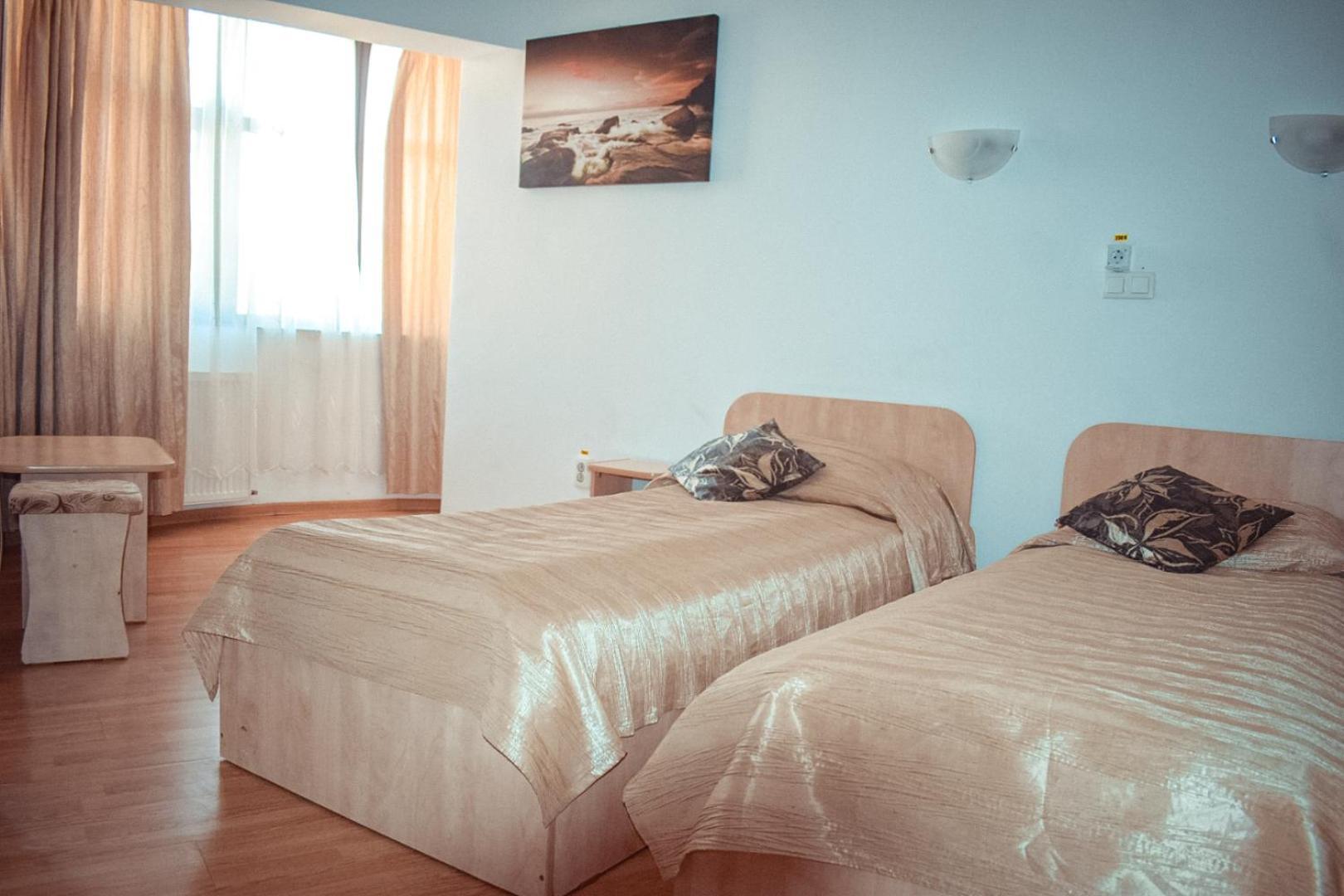 Pensiunea Belvedere Craiova Ngoại thất bức ảnh